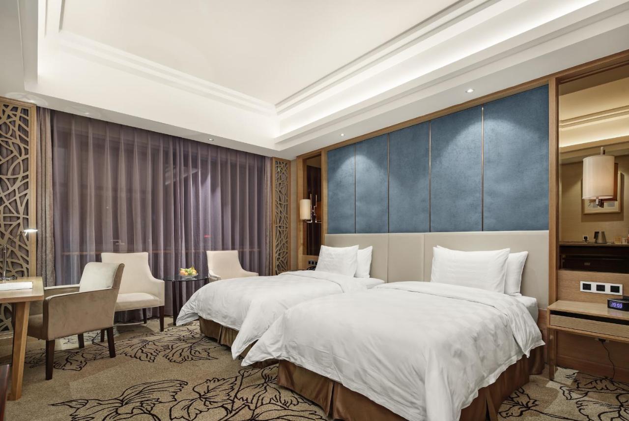 Jinan Luxury Blue Horizon Hotel Extérieur photo