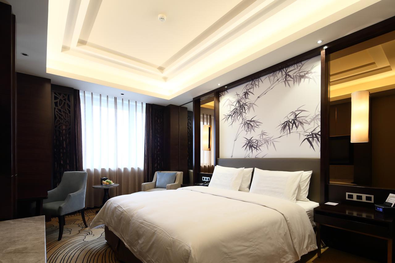 Jinan Luxury Blue Horizon Hotel Extérieur photo