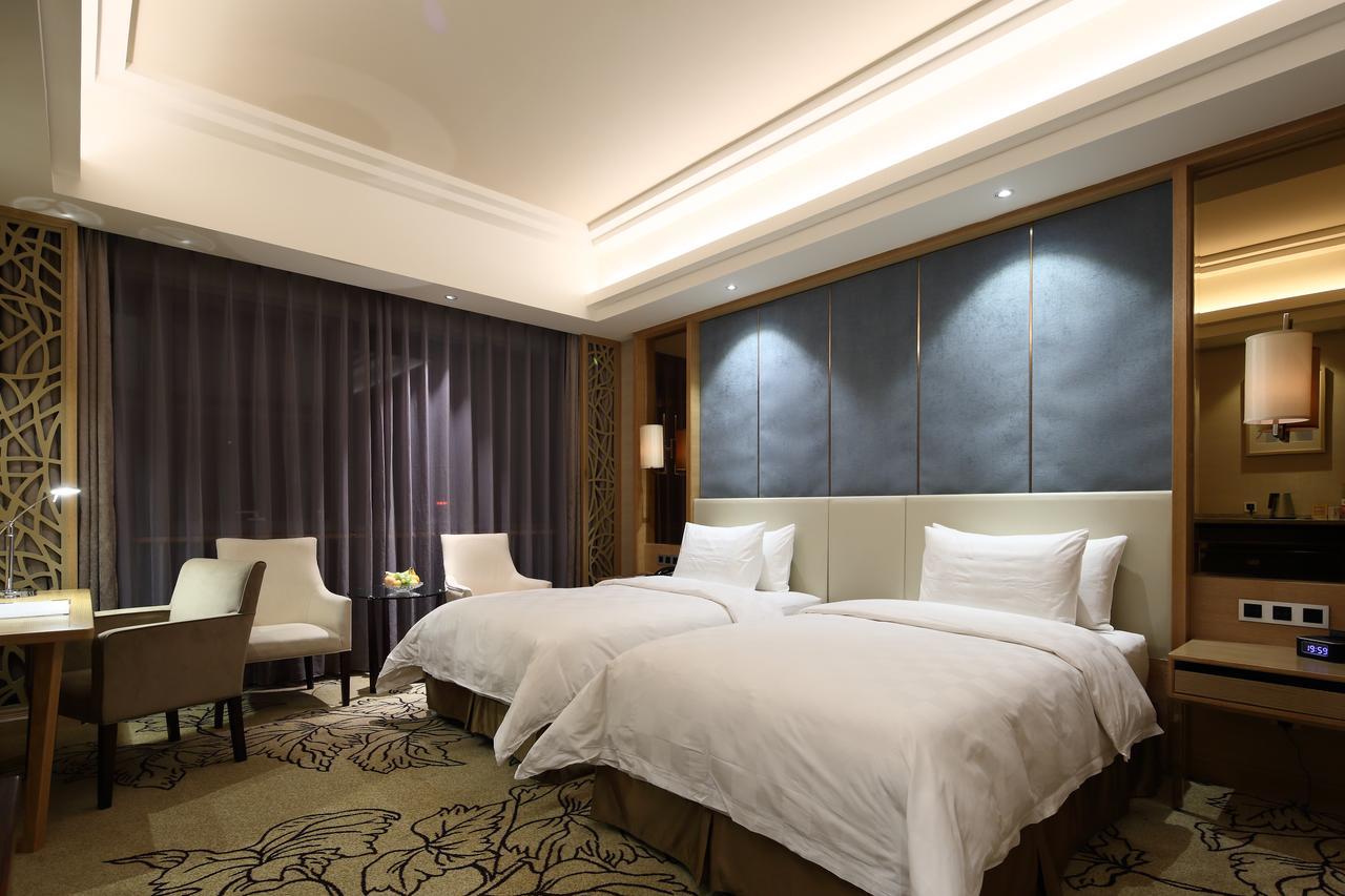 Jinan Luxury Blue Horizon Hotel Extérieur photo