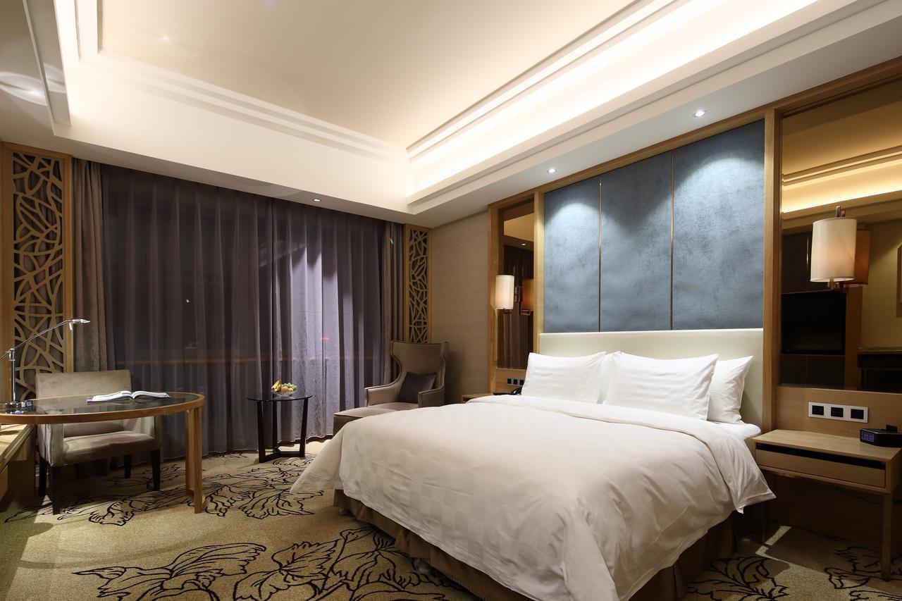 Jinan Luxury Blue Horizon Hotel Extérieur photo
